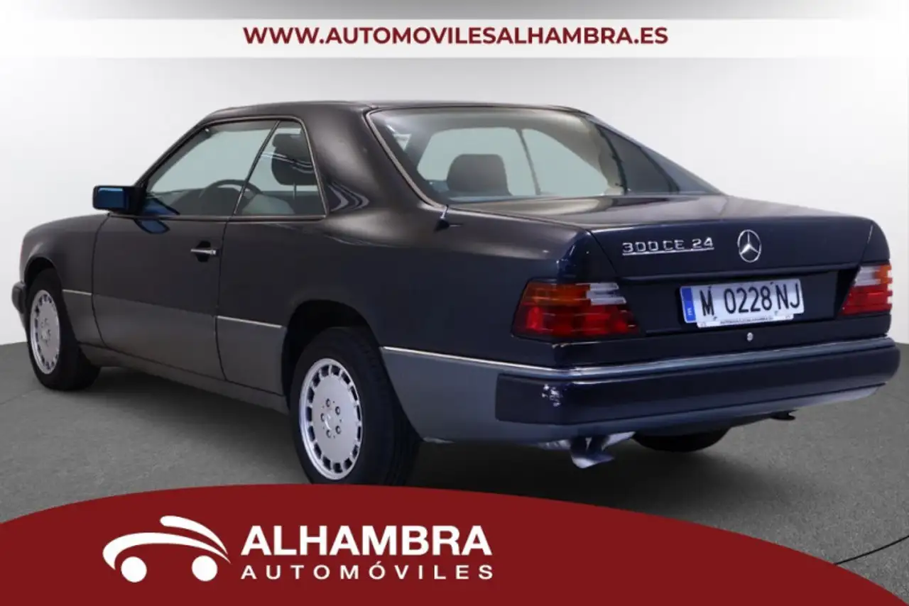 Mercedes-Benz E 320, foto 6