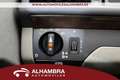 Mercedes-Benz E 320 - thumbnail 13