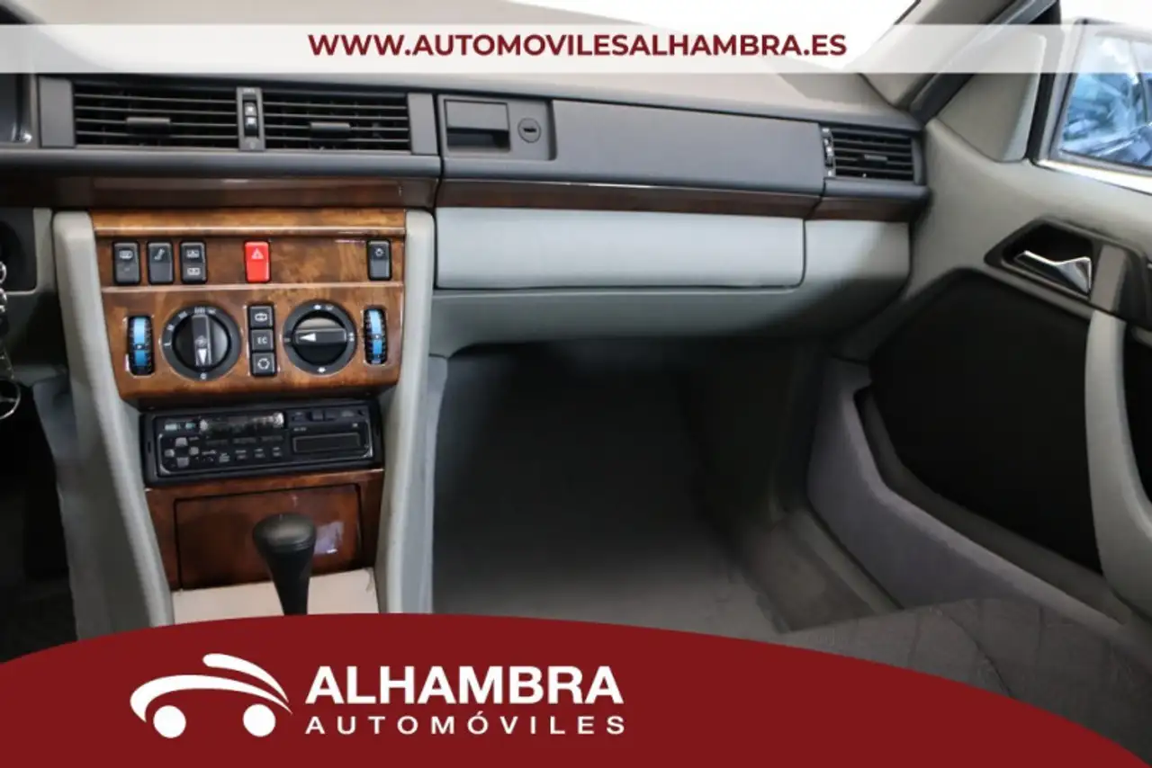 Mercedes-Benz E 320, foto 10