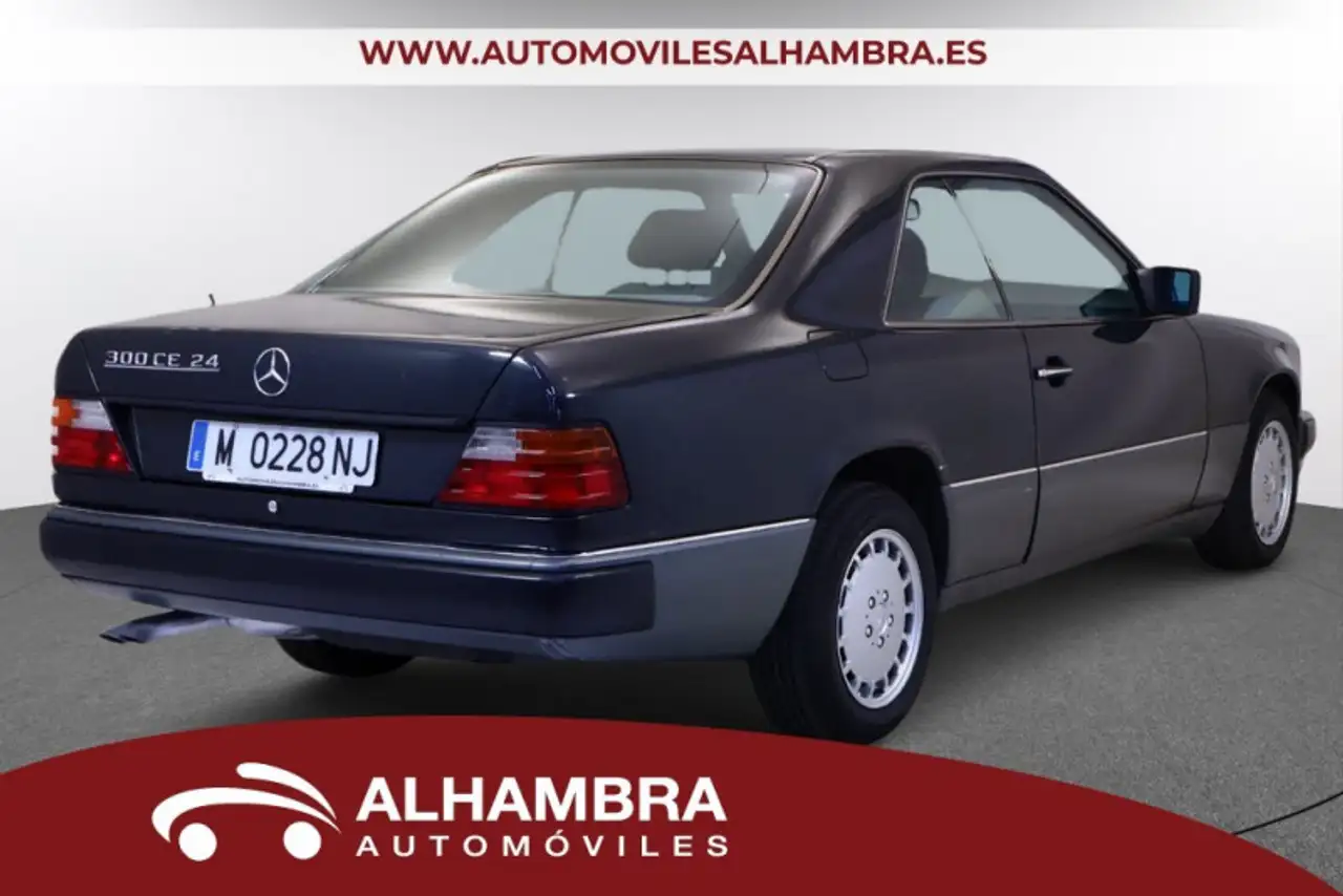 Mercedes-Benz E 320, foto 4