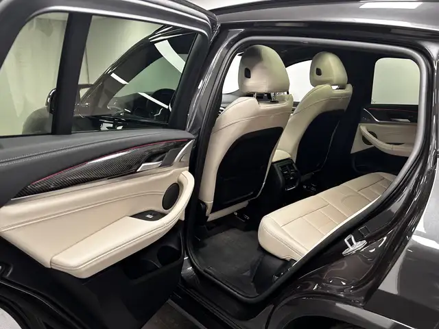 BMW X4 M view 15