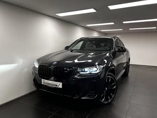 BMW X4 M view 7