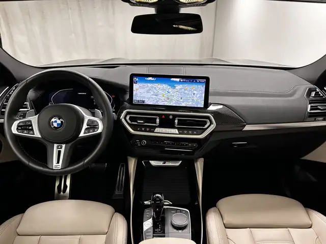 BMW X4 M view 5