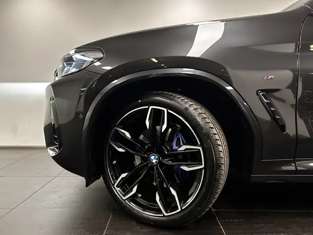BMW X4 M view 8