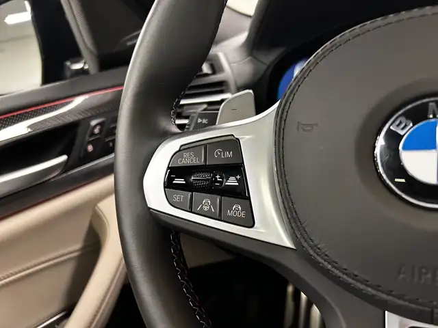 BMW X4 M view 27