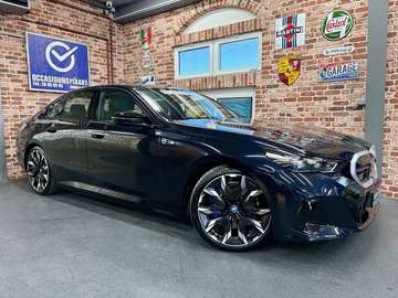 i5 M60 601cv Auto xDrive