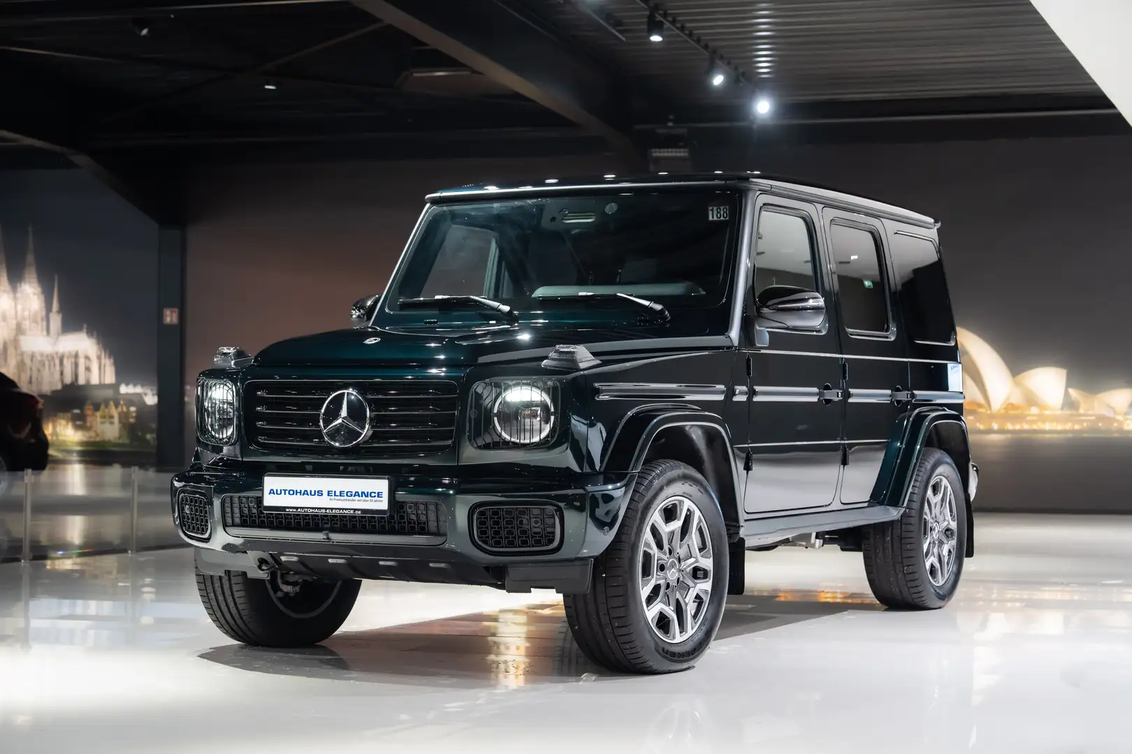 Mercedes-Benz G 450 d Professional Line*NUR 1639 KM*NIGHT*BURM Verde - 1