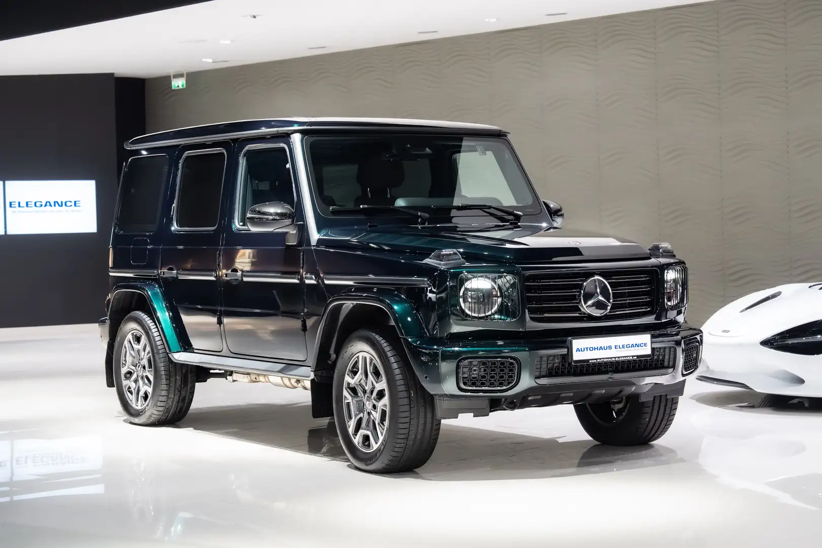 Mercedes-Benz G 450 d Professional Line*NUR 1639 KM*NIGHT*BURM Verde - 2