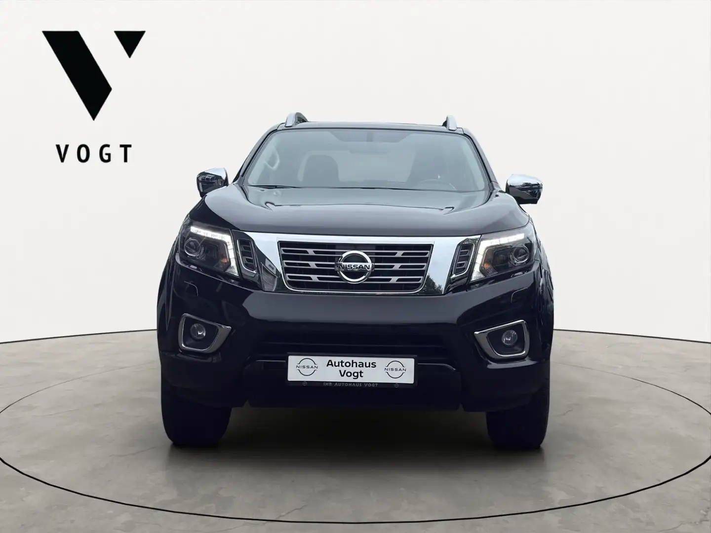 Nissan Navara NP300 Tekna 4x4°AUTO°LEDER°LED°360°KAM° Schwarz - 2