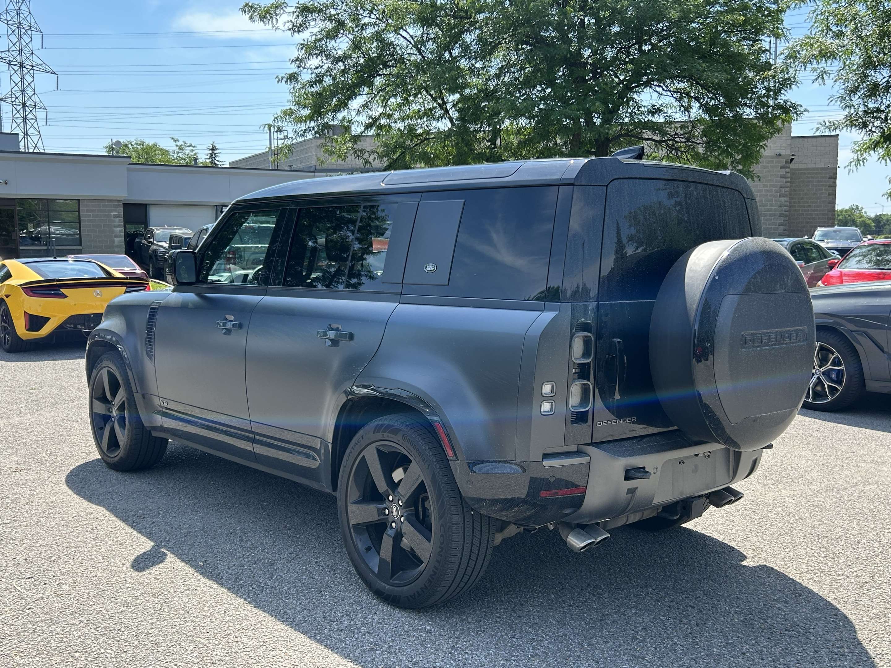 2023 Land Rover Defender