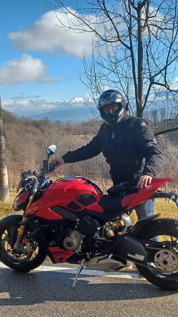 Ducati Streetfighter V4 S Červená - 2