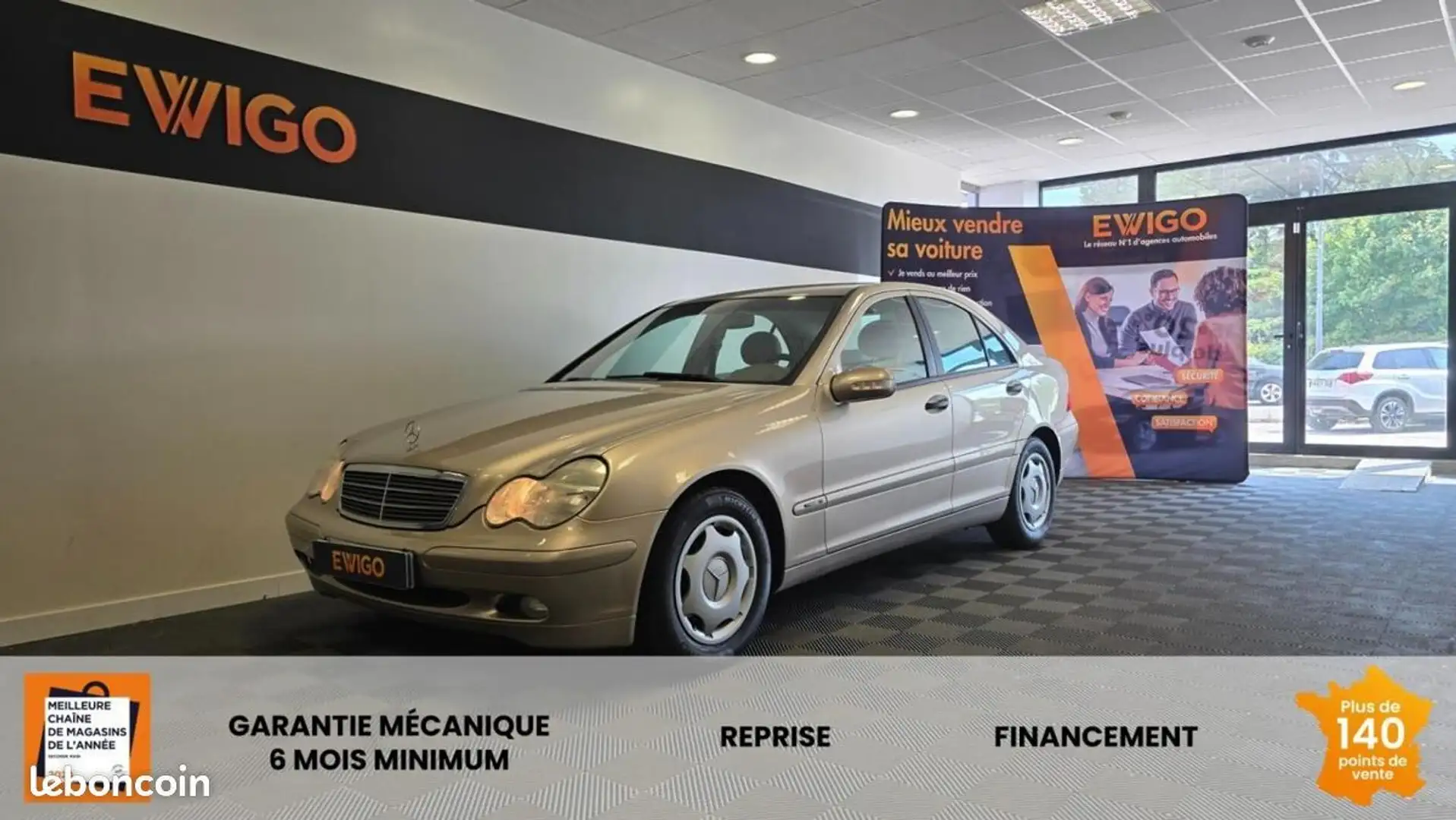 Mercedes-Benz C 180 Mercedes 1.8 180 KOMPRESSOR 140 CLASSIC + ATTELAGE Beige - 1