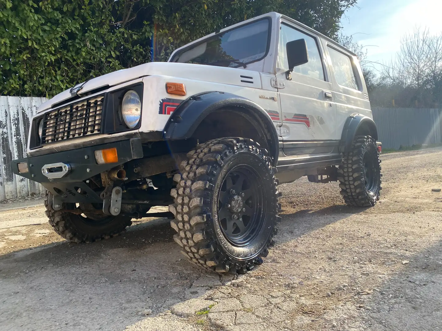 Suzuki SJ Samurai Alb - 1