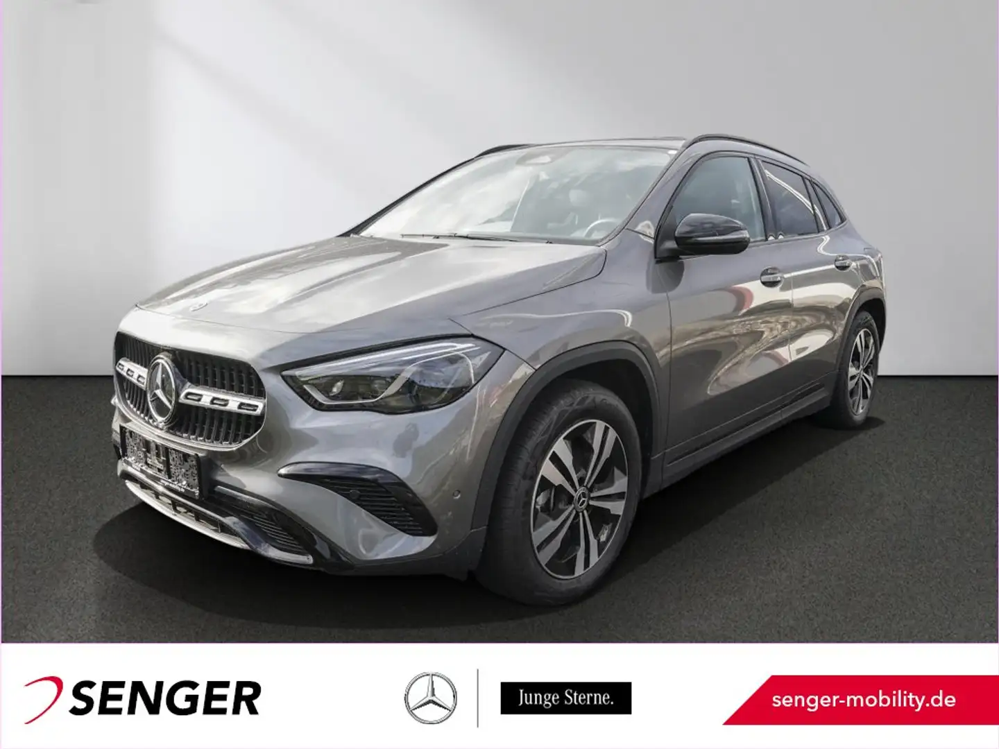 Mercedes-Benz GLA 200 Progressive Panorama Multibeam-LED MBUX Grijs - 1