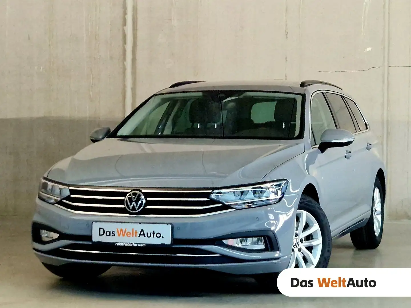Volkswagen Passat Variant Business TDI DSG Grau - 1