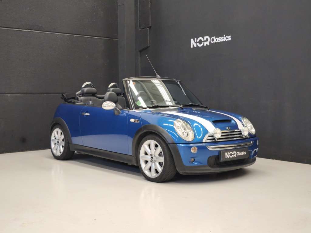 MINI Cooper Cabrio