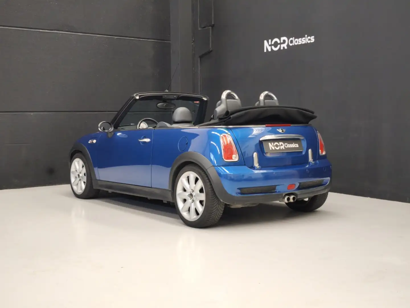 MINI Cooper Cabrio S - 2
