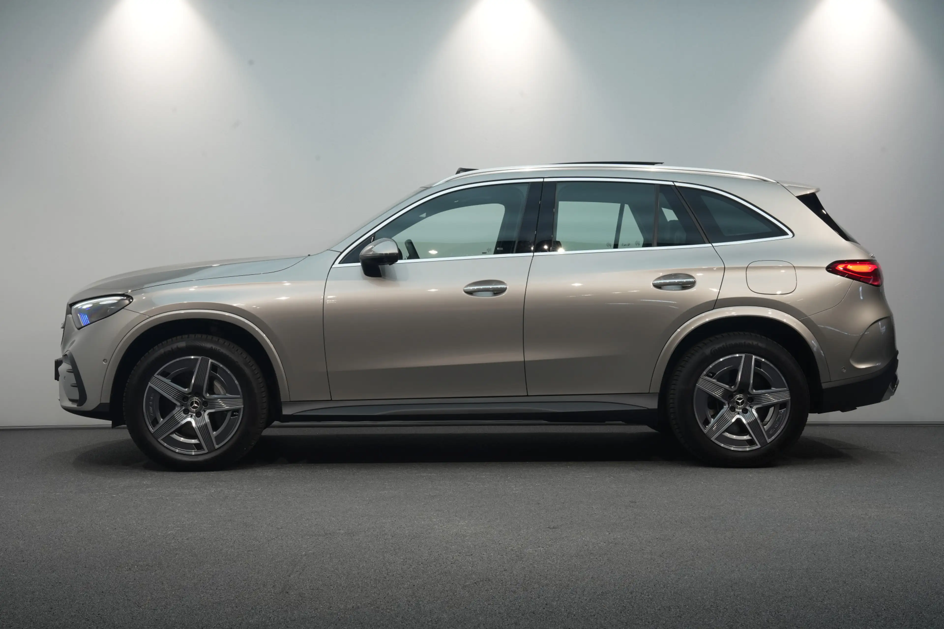 Mercedes-Benz GLC 400 400e 4MATIC AMG Premium+ ✅ LEDER ✅ MASSAGE ✅ VENTI — photo 15