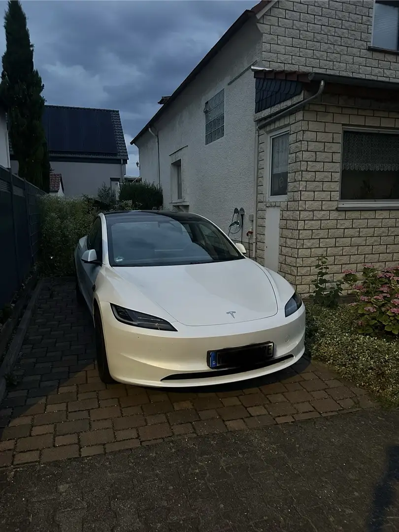 Tesla Model 3 Highland RWD Hinterradantrieb inkl. AHK - 1
