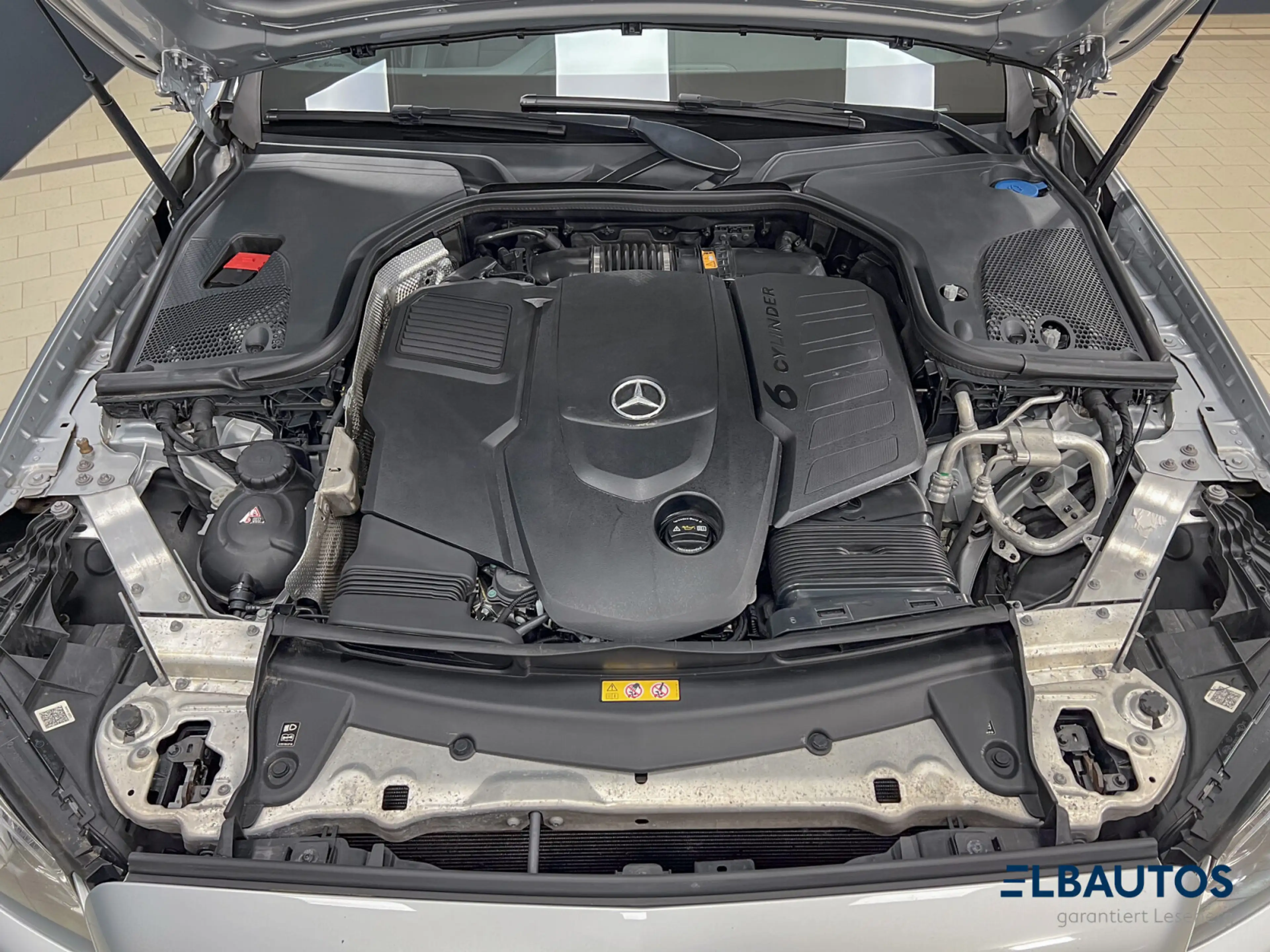 Mercedes-Benz E 400 E 400 d T 4M Avantg. Multibeam/AHK/Distro/Leder/ — photo 8