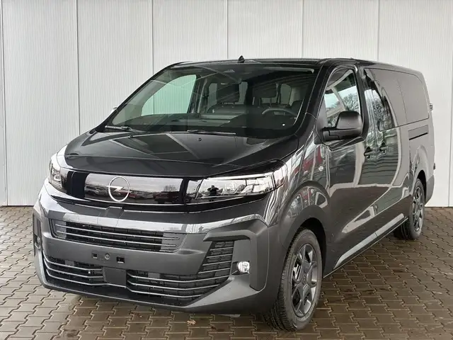 Opel Vivaro Kombi XL 2.0 Diesel Automatik 177 PS  / 9-Sitzer /