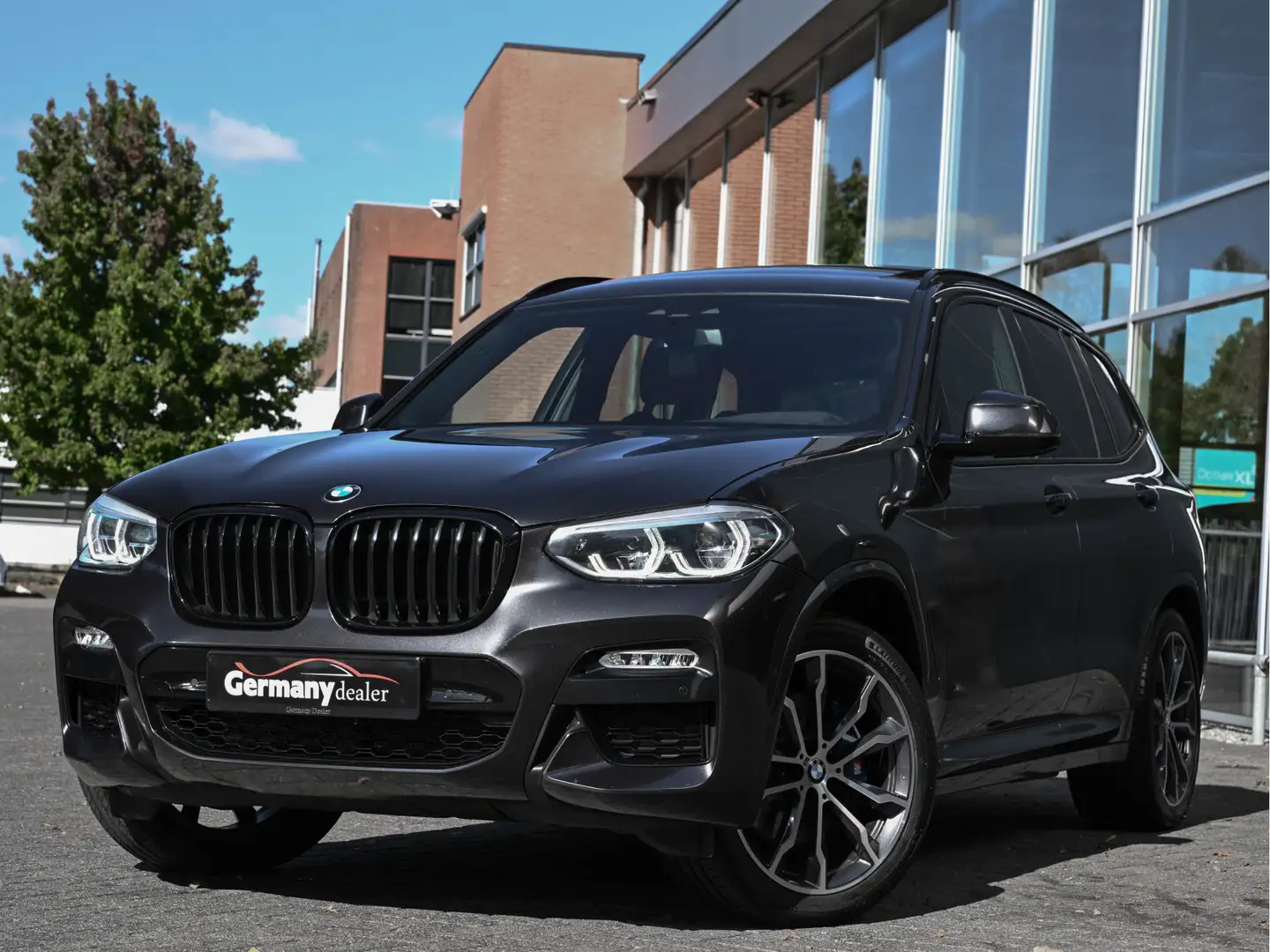 BMW X3 xDrive30d High Executive M-Sport Pano H&K Stoel-St Gris - 1