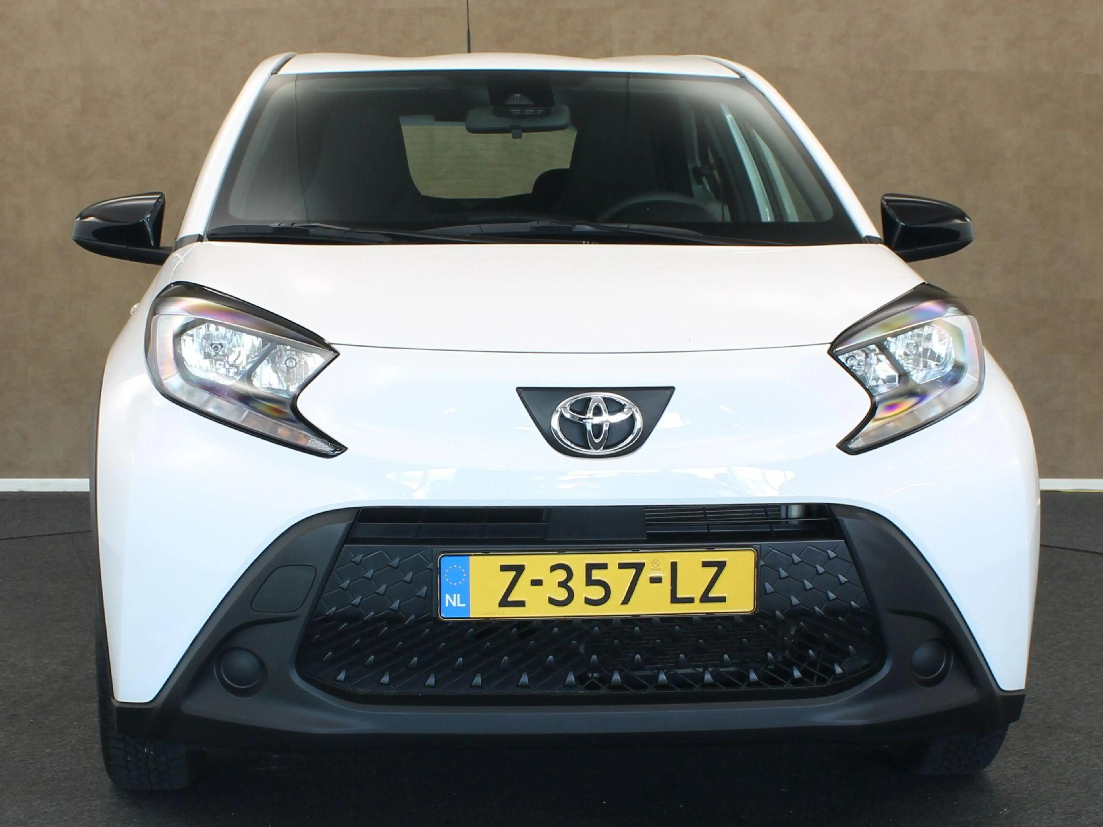 Toyota Aygo X 1.0 VVT-i MT Play - ORIGINEEL NEDERLANDSE AUTO - A — photo 10