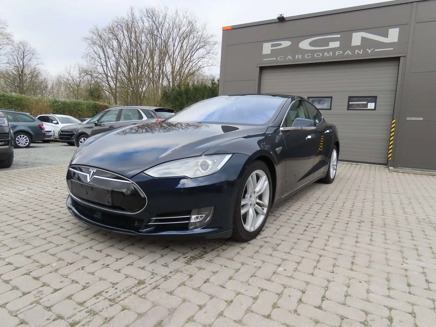 Tesla Model S 85 kWh Dual Motor Синій - 1