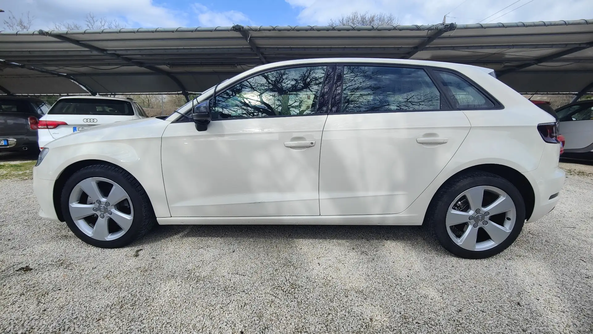 Audi A3 Sportback 1.4 g-tron Ambition s-tronic - 2