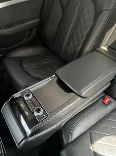 Annonce voiture d'occasion Audi S8 - CARADIZE