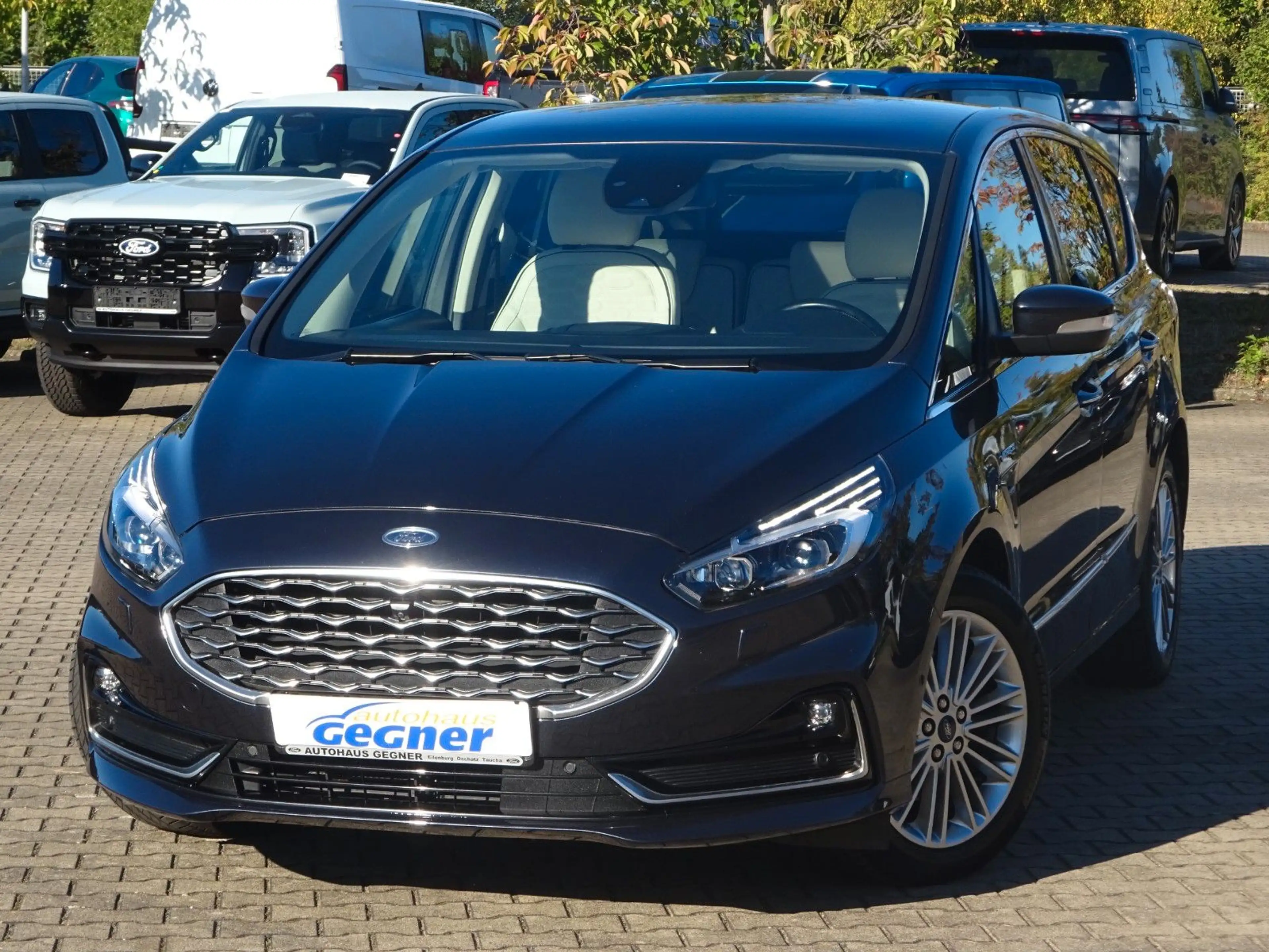 Ford S-Max 190PS Autm. Vignale Pano Massage ACC — photo 2