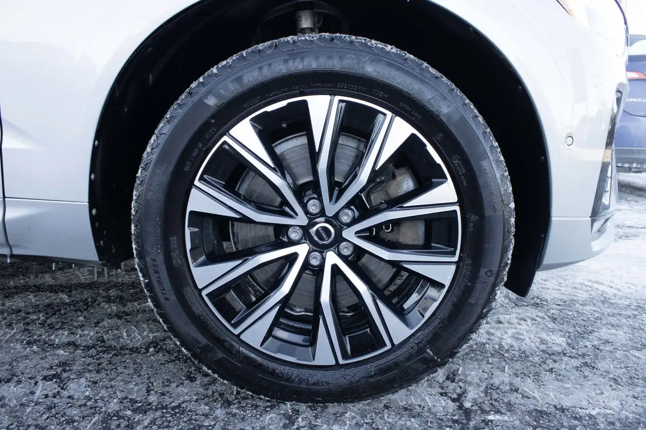 Volvo XC60 снимка Volvo XC60