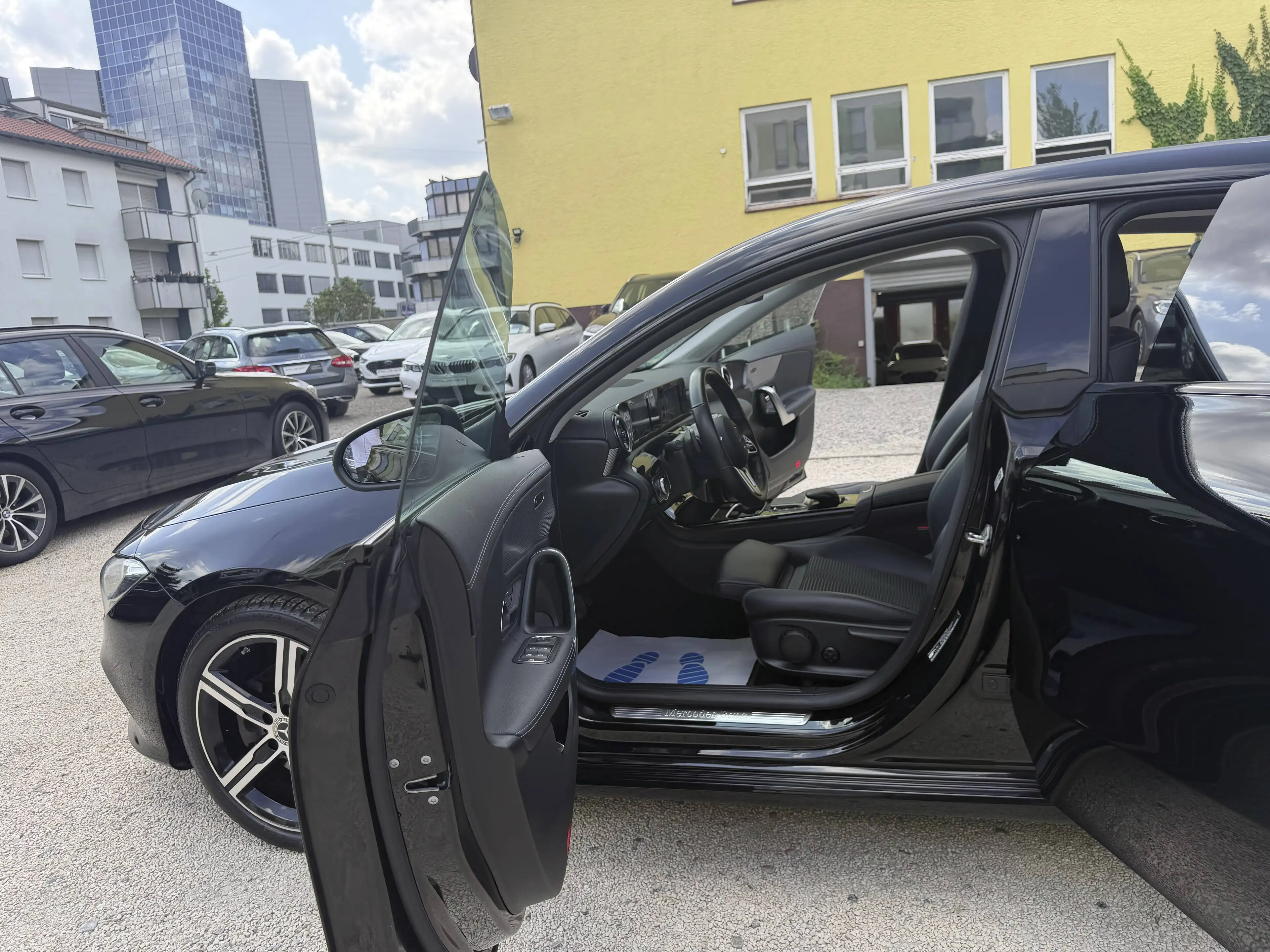 Mercedes-Benz CLA 200 CLA 200 SB Progressive Night-Paket ACC+KAMERA+LEDER+TOTWINKEL — photo 11