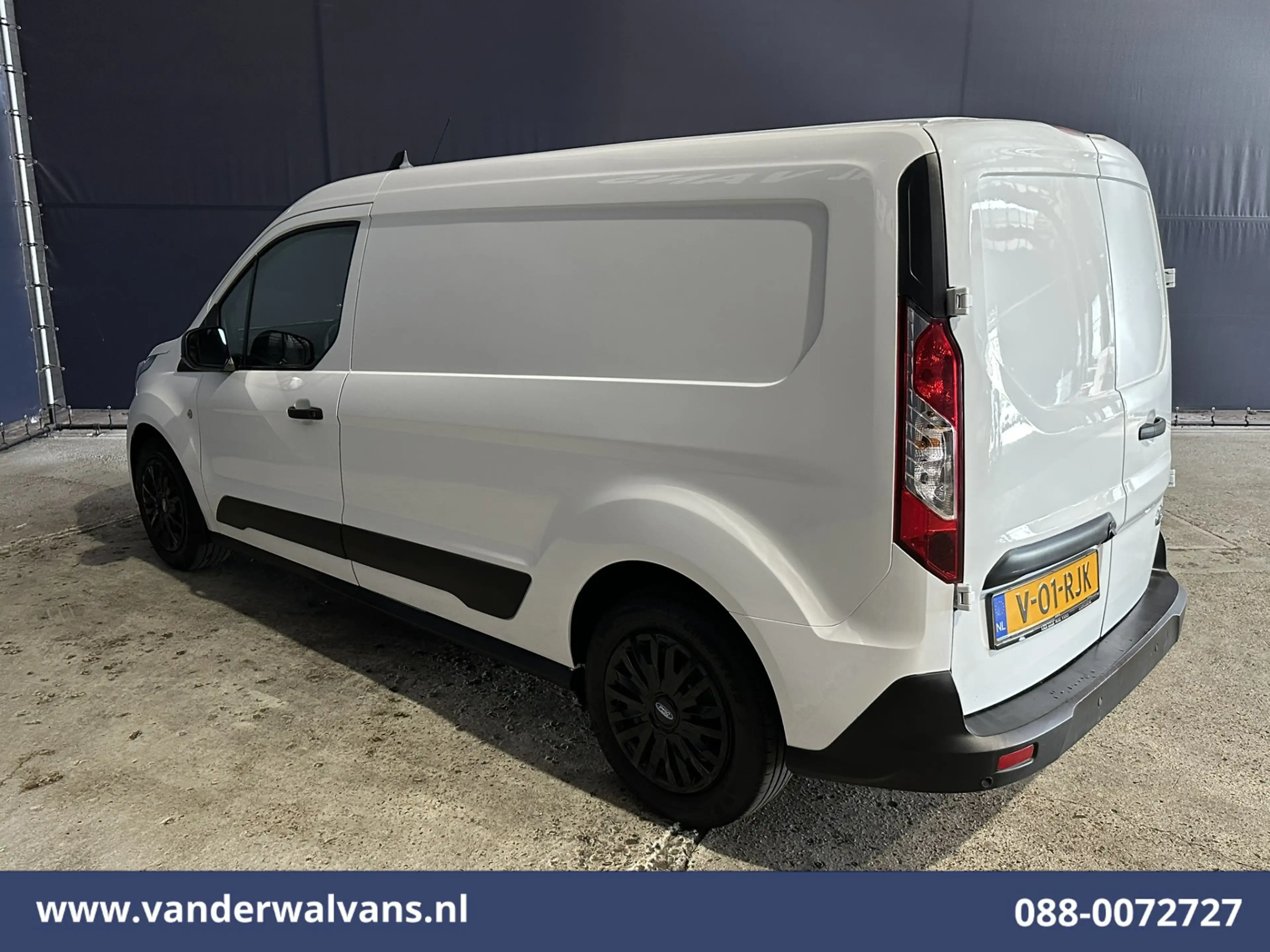 Ford Transit Connect 2.0 TDCI 120pk L2H1 Euro6 Airco | Camera | Navigat — photo 11