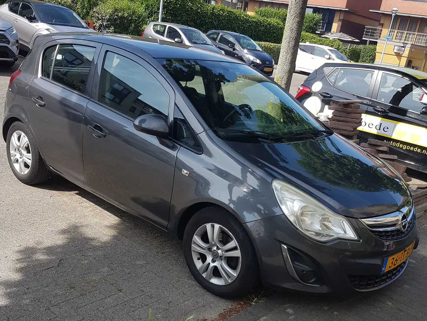 Opel Corsa Corsa 1.3 CDTi EF.S AnnEdition Grijs - 2
