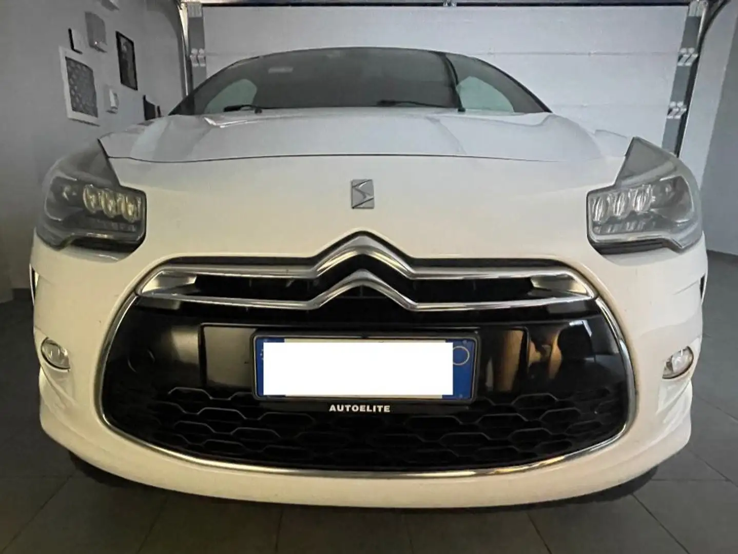 Citroen DS3 DS3 1.2 puretech So Chic 82cv Bianco - 2