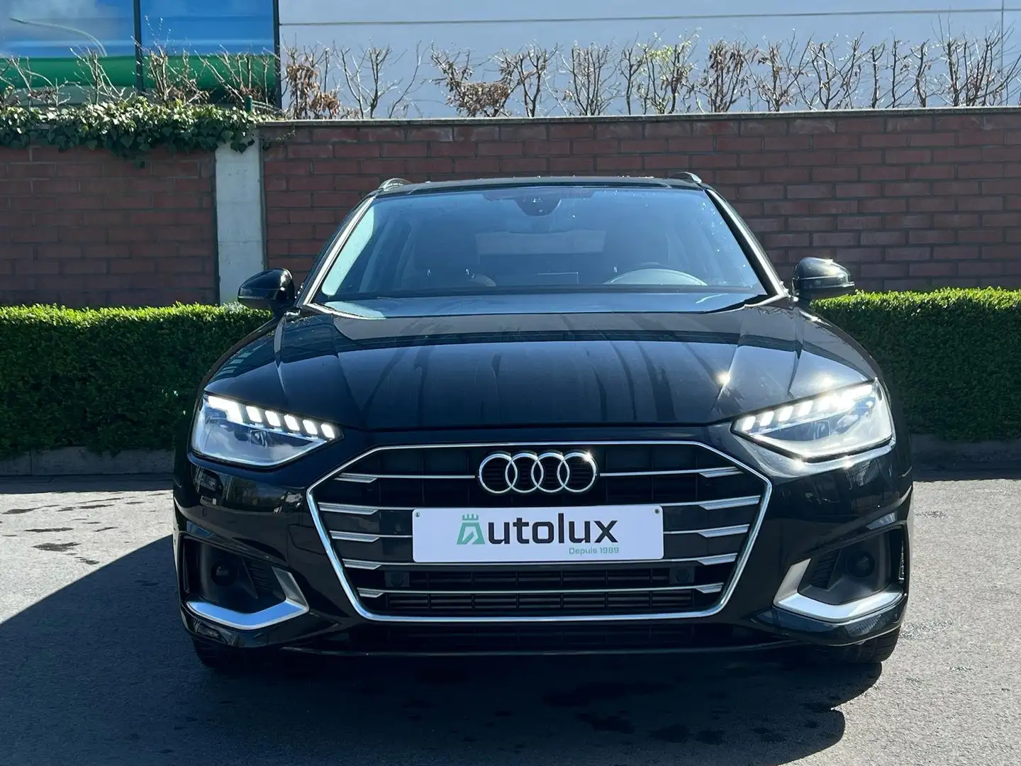 Audi A4 AUTOMATIQUE - APPLE CARPLAY - CAMERA Noir - 2