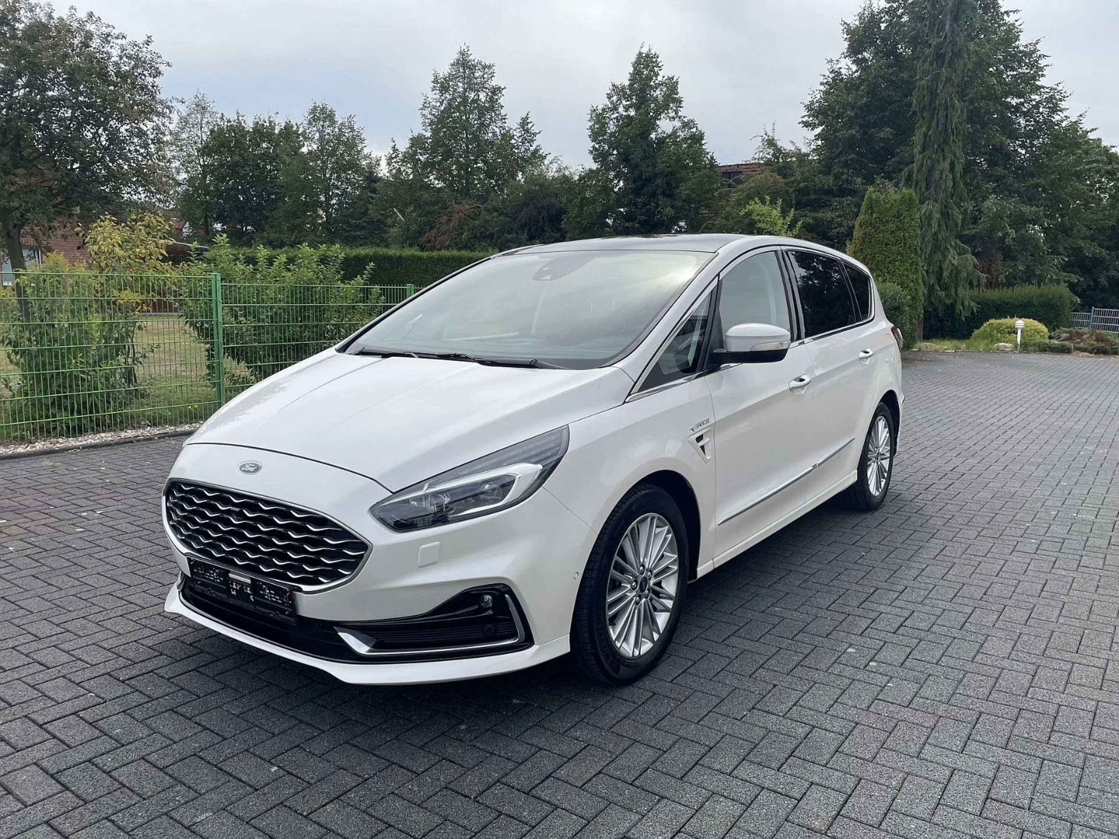 Ford S-Max 2,0 177Kw Vignale 7SITZ'LED*ACC*PANO*STHZG