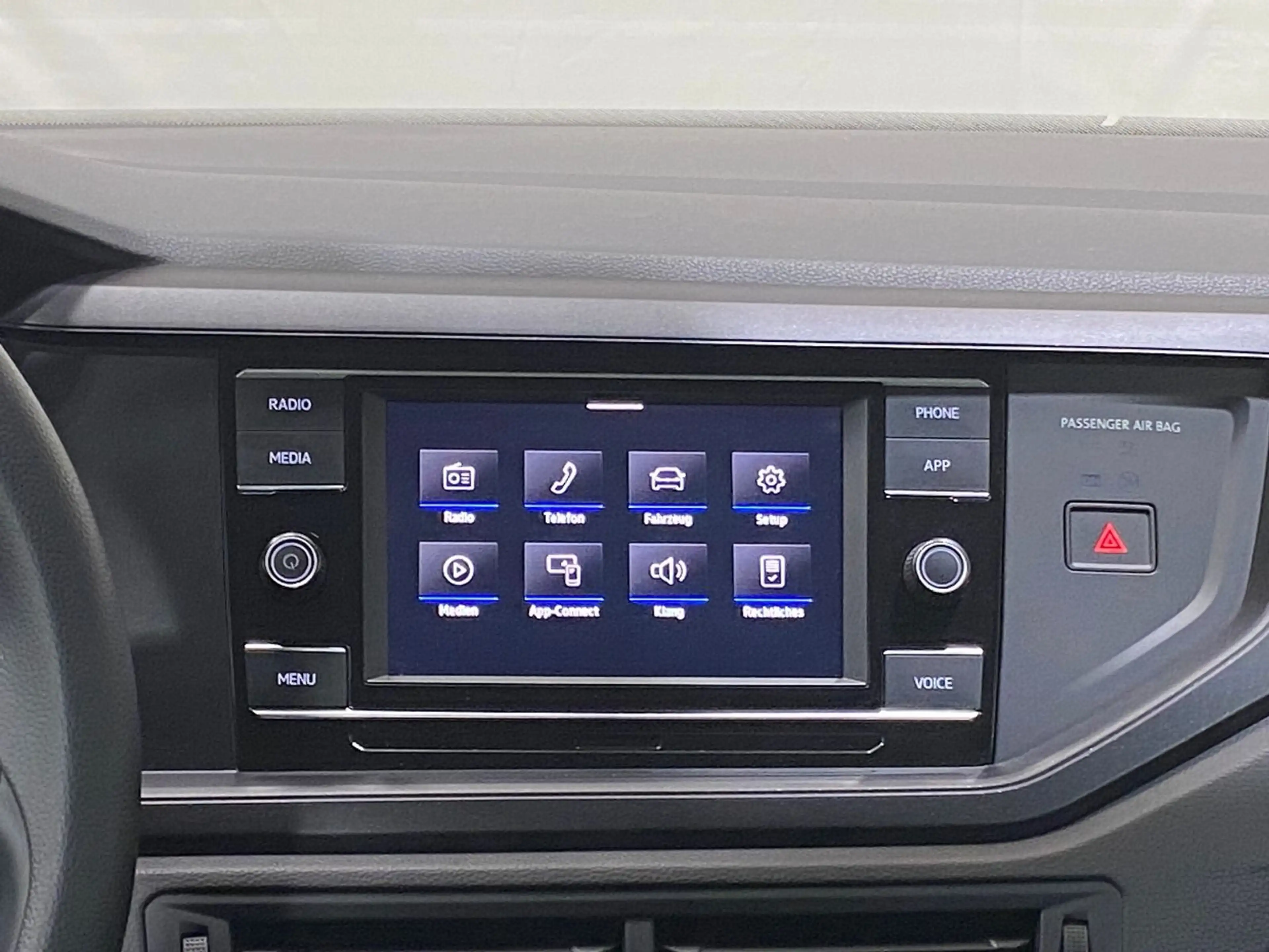 Volkswagen Polo 1.0 | LED PDC KLIMA BLUETOOTH APP-CONNECT — photo 9
