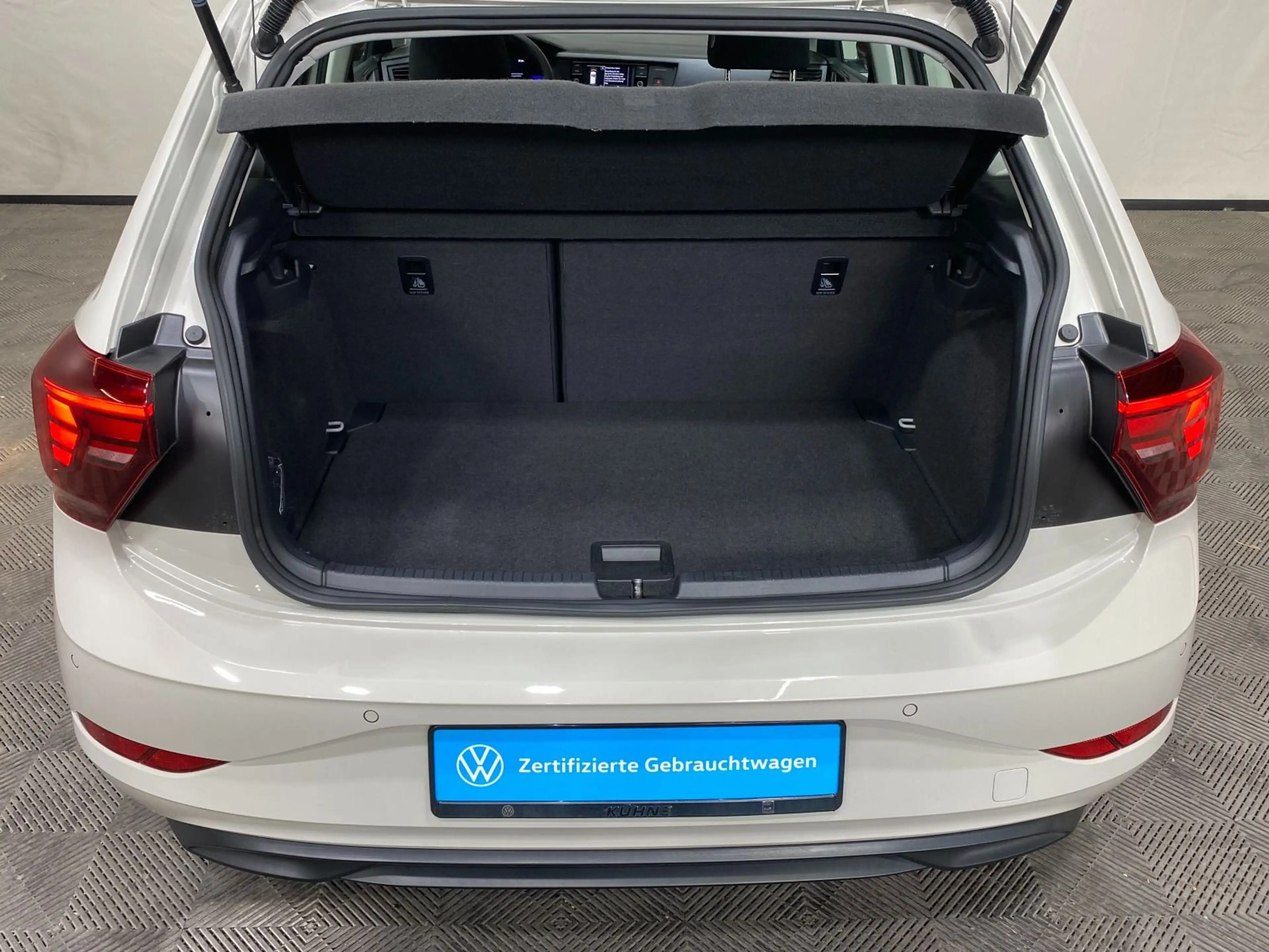 Volkswagen Polo 1.0 | LED PDC KLIMA BLUETOOTH APP-CONNECT — photo 13