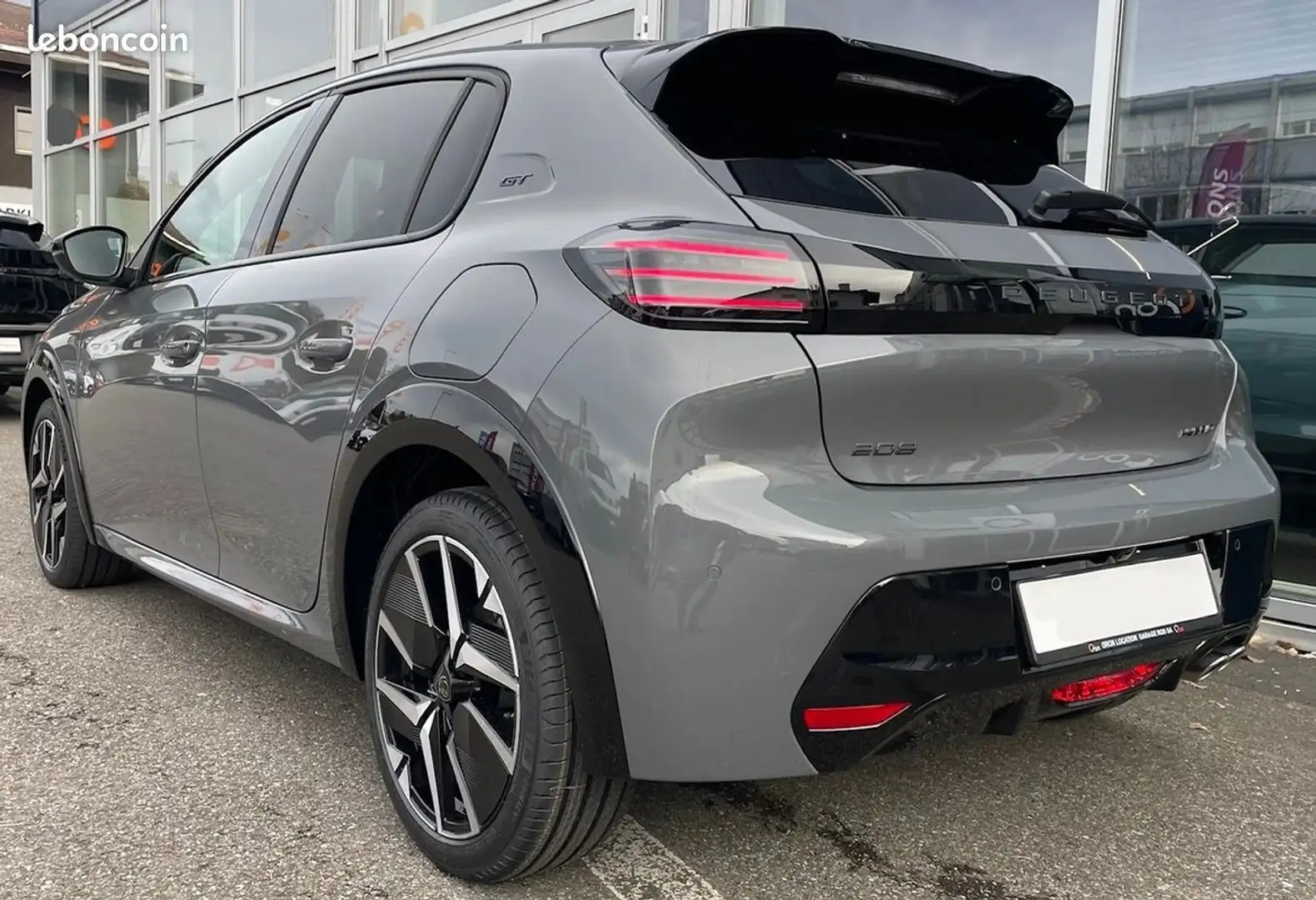 Peugeot 208 GT hybride 136 e-dcs6 Gris - 2