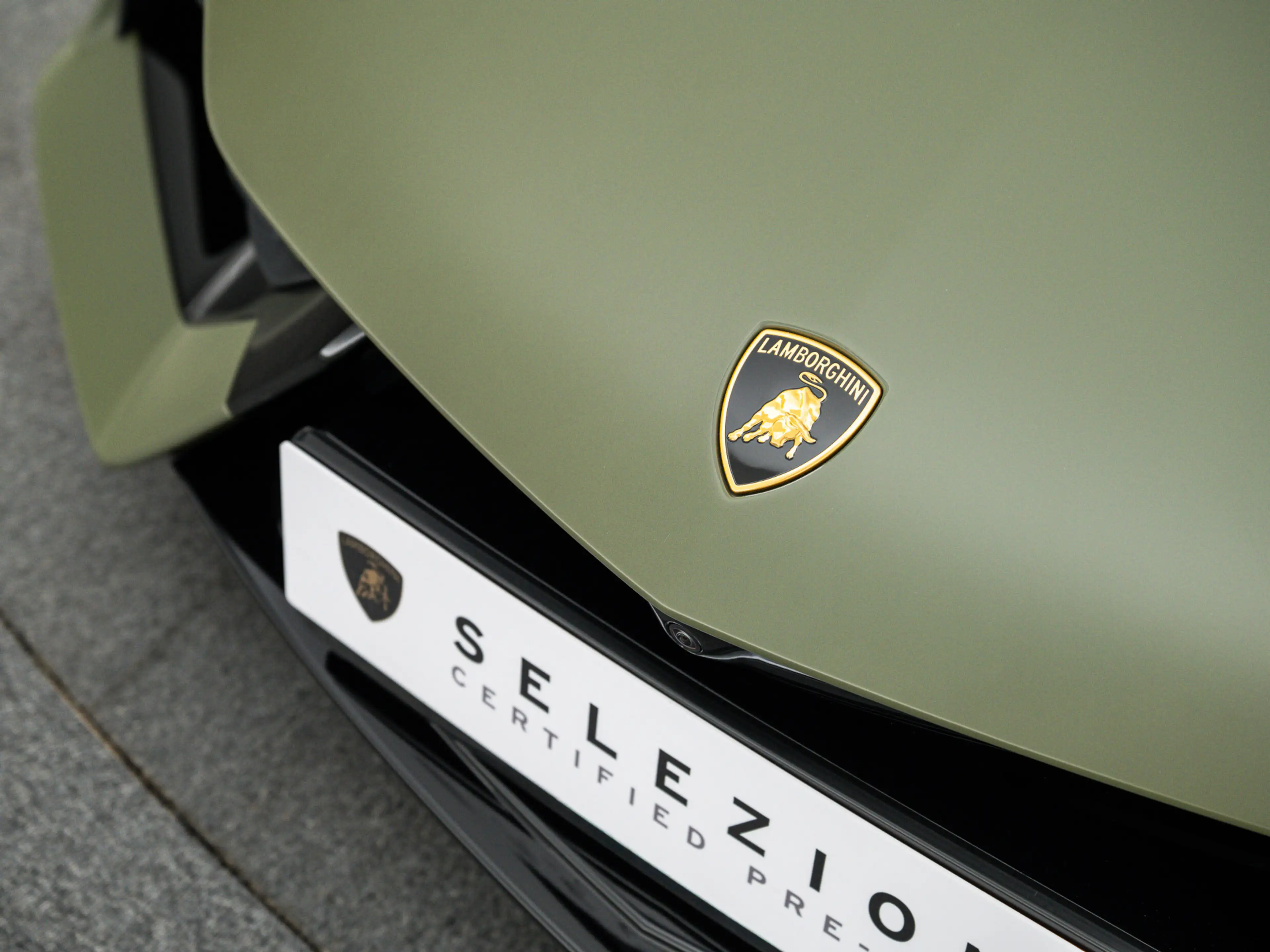 Lamborghini Revuelto MY25 | Corsa Tex Pack | Verde Turbine — photo 15