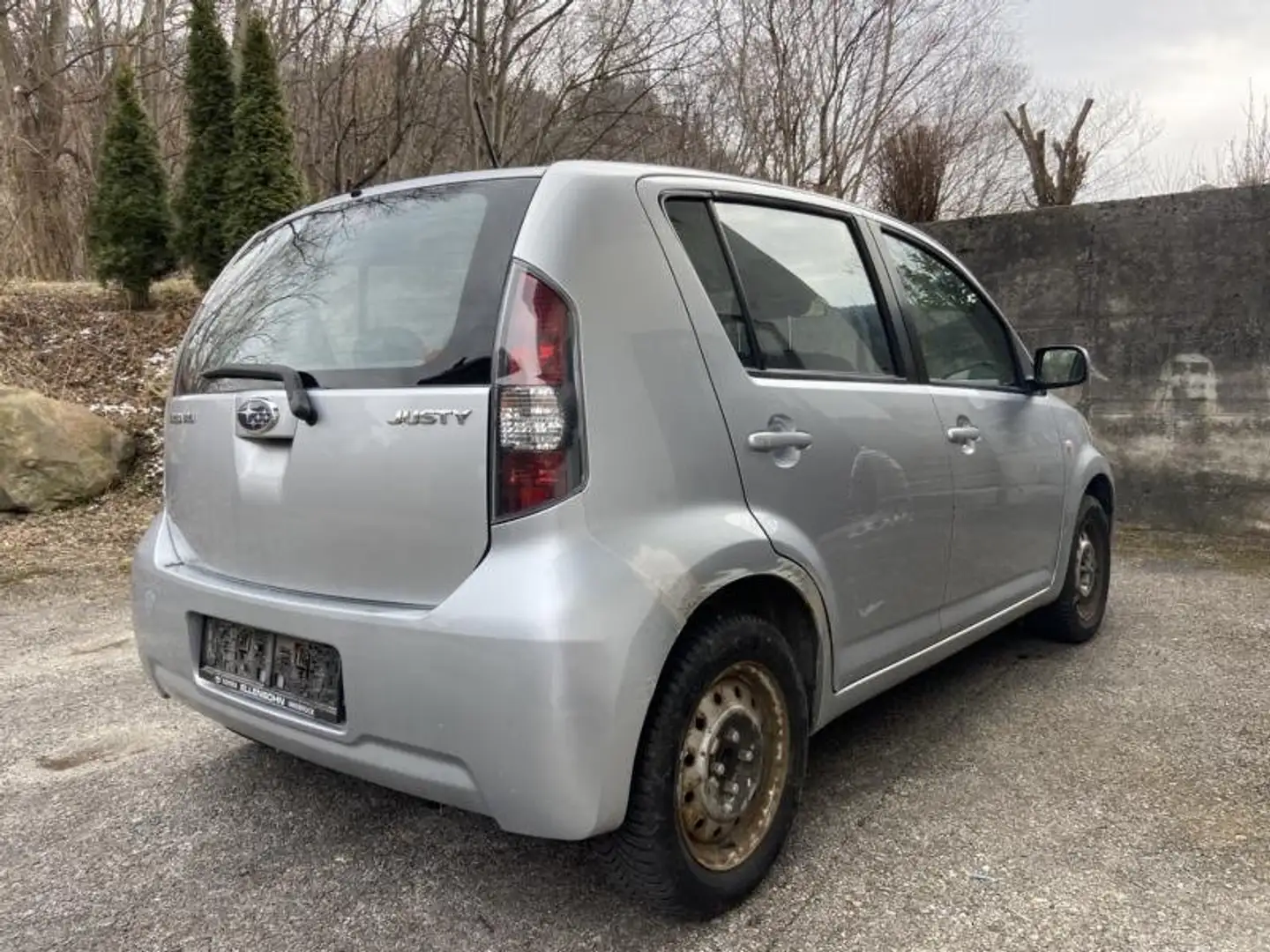 Subaru Justy Justy 1,0 160000km Klima 5-türer Gri - 2
