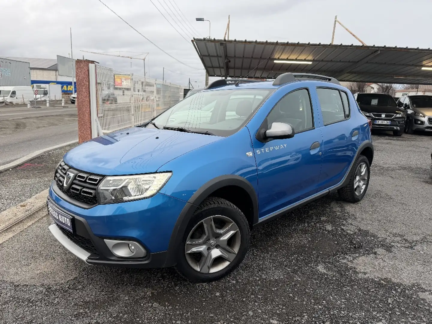 Dacia Sandero TCe 90 E6C Stepway - 1