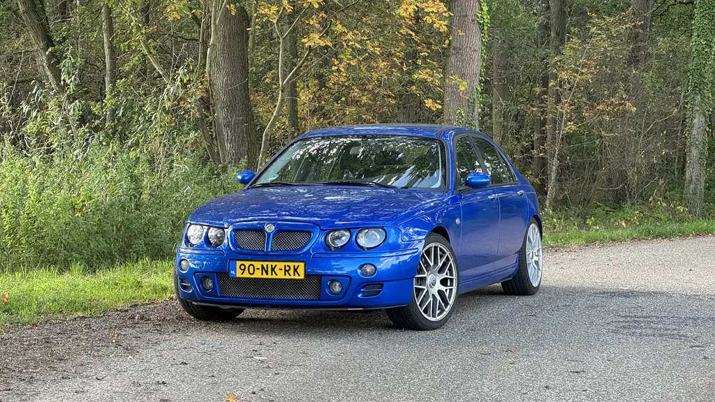 MG ZS