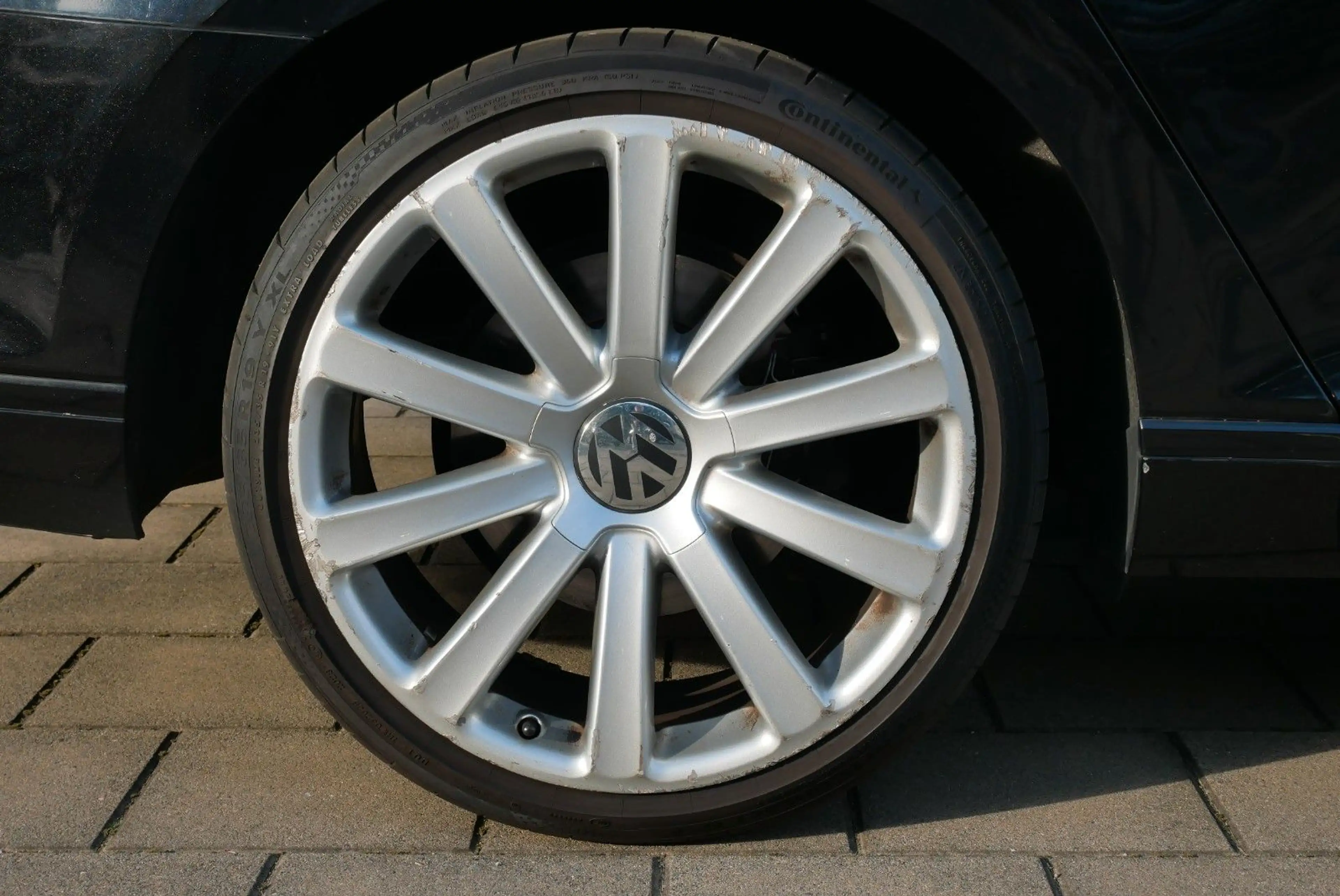 Volkswagen Passat Variant 2.0 TDI Comfortline 19"Alu Navi — photo 8