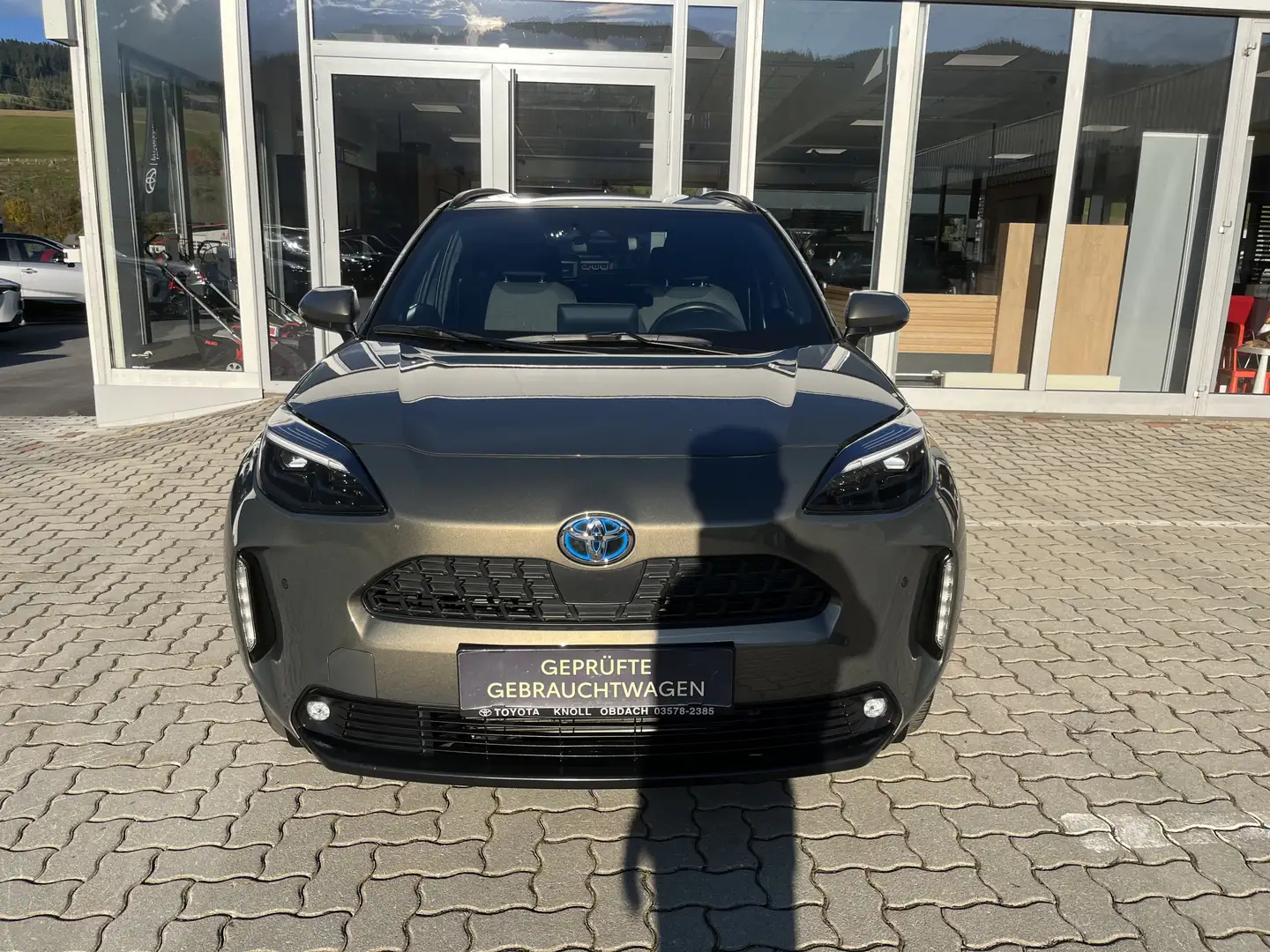 Toyota Yaris Cross Hybrid FWD Active Drive Brun - 2