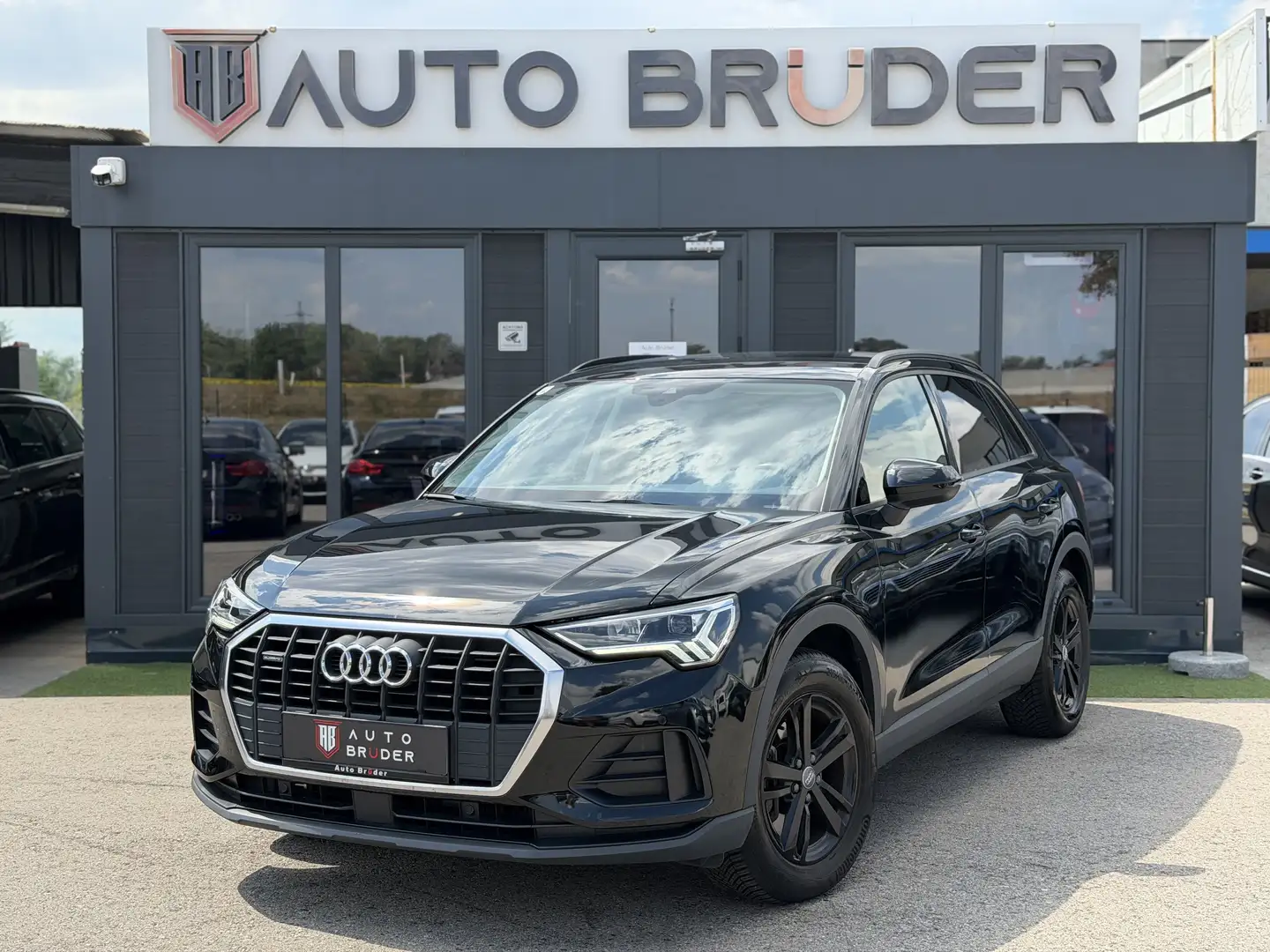 Audi Q3 40 TFSI quattro S-Tronic Assistenten elektr. Sitze Schwarz - 1