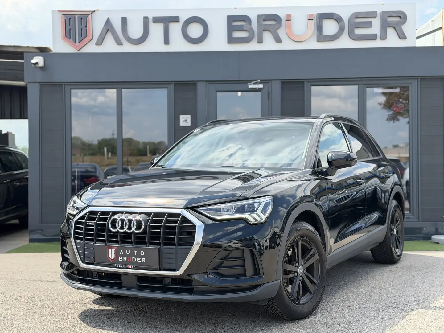 Audi Q3 40 TFSI quattro S-Tronic Assistenten elektr. Sitze Schwarz - 2
