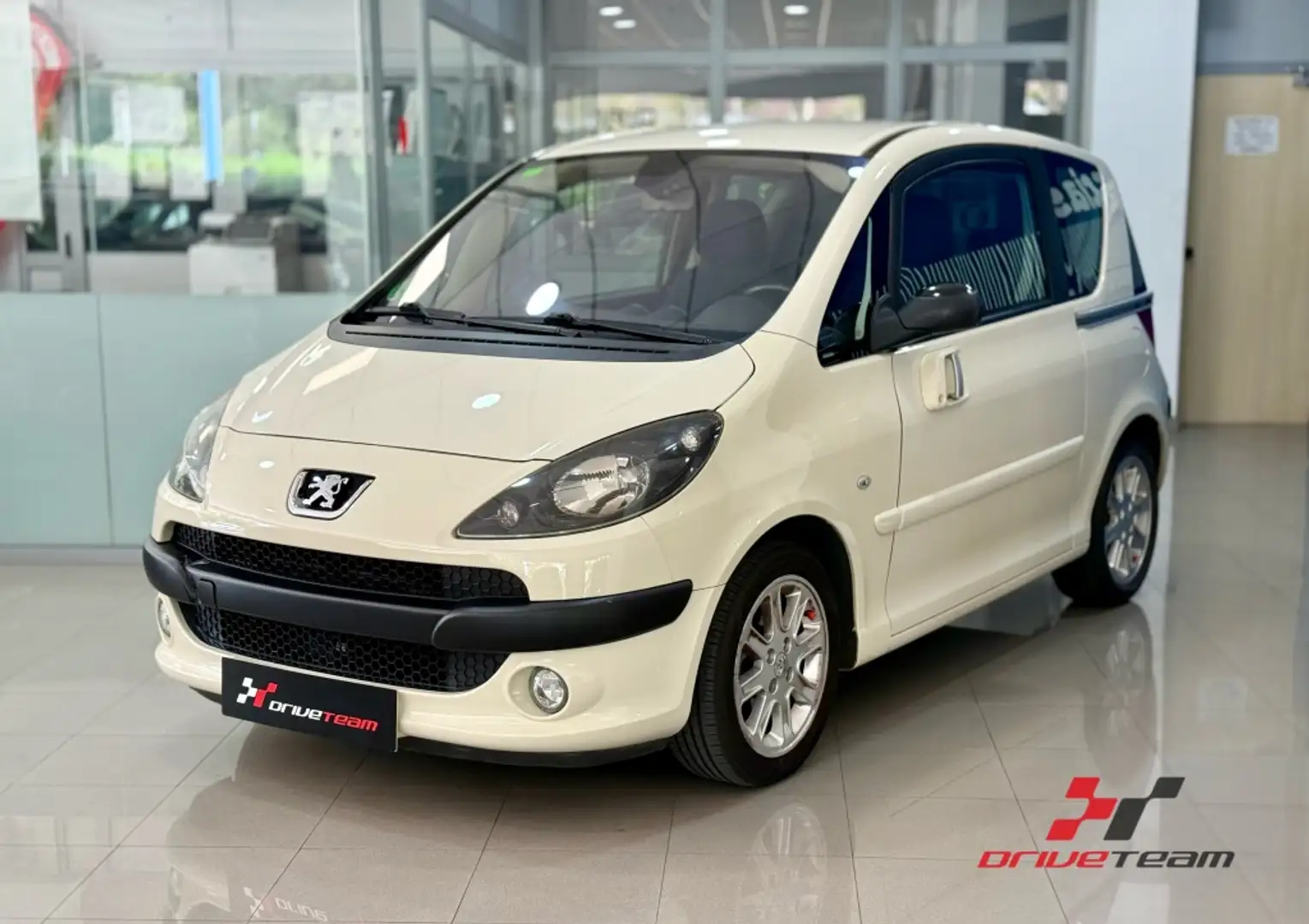 Peugeot 1007 1.6 Sport 2 Tronic Béžová - 1